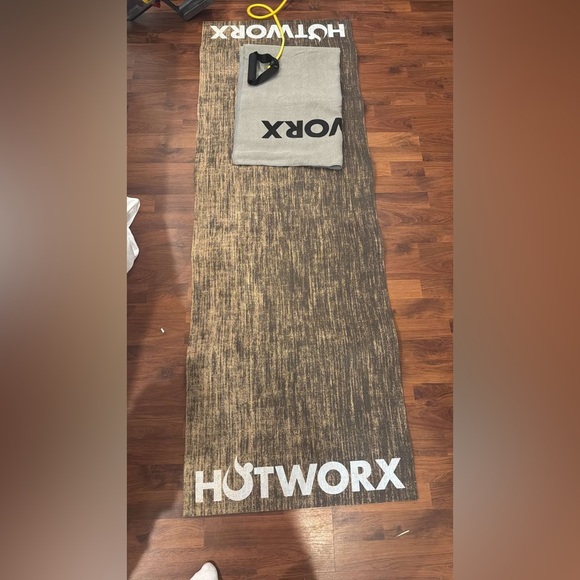HOTWORX MAT - Picture 1 of 1